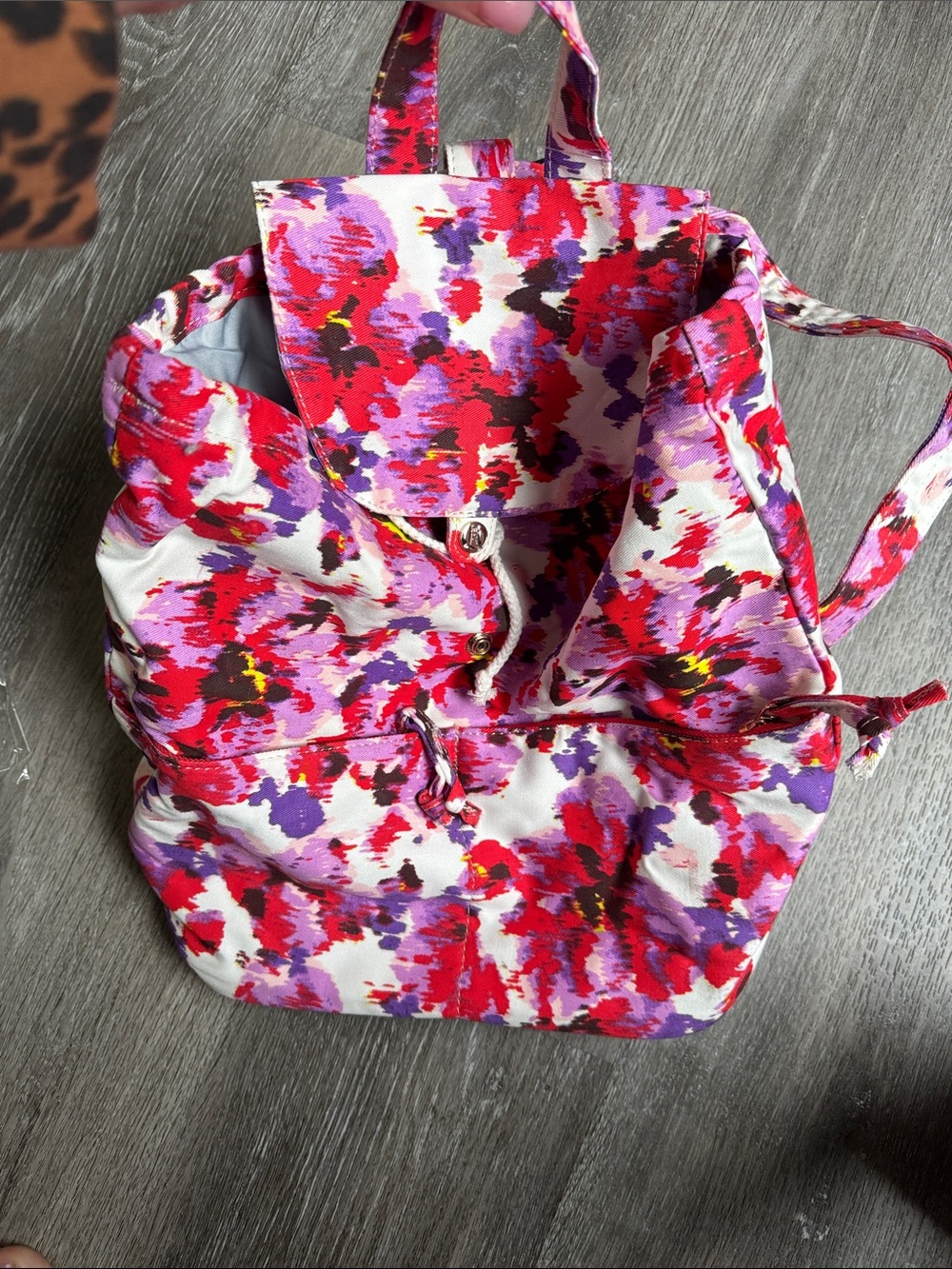 Lands end Women’s Floral Print Pink Red back pack - Picture 2 of 5